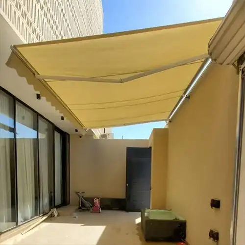 مظلات متحركه